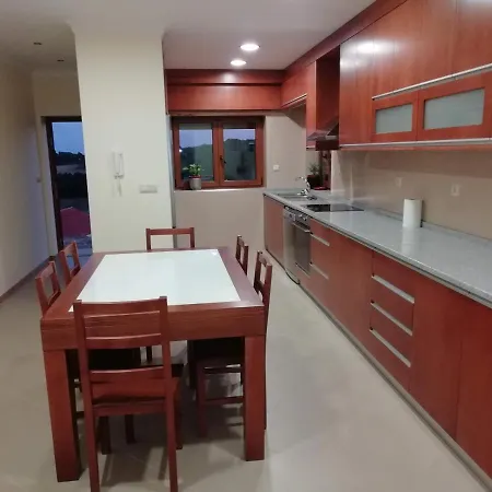 Casa Da Fonte Em Prada, Dom wakacyjny *