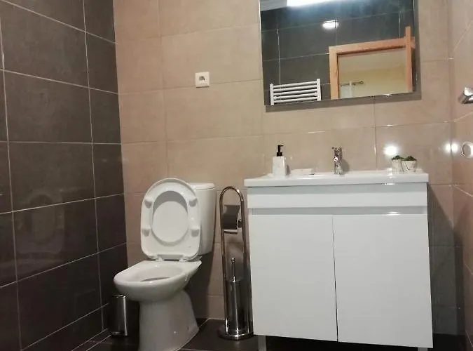 Casa Da Fonte Em Prada, Nyaraló Vinhais